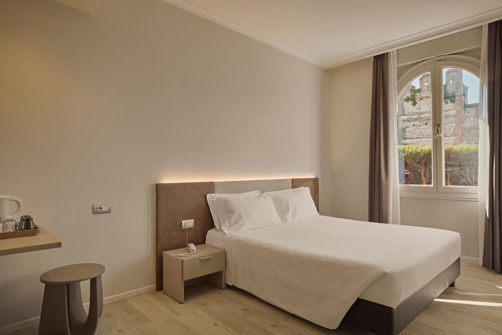 Hotel Le Mura Lazise Exterior photo