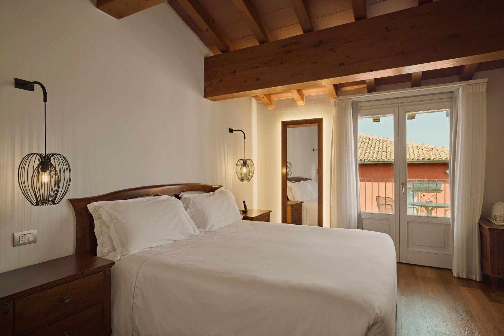 Hotel Le Mura Lazise Exterior photo